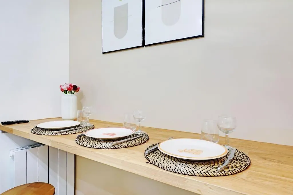 Charming For 4 People - Le Marais *